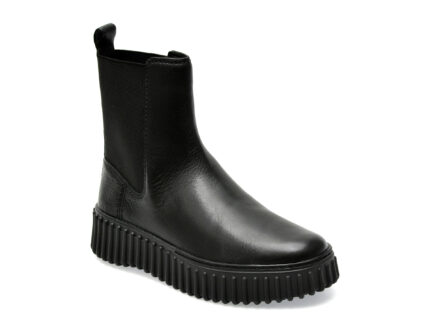 Ghete CLARKS negre