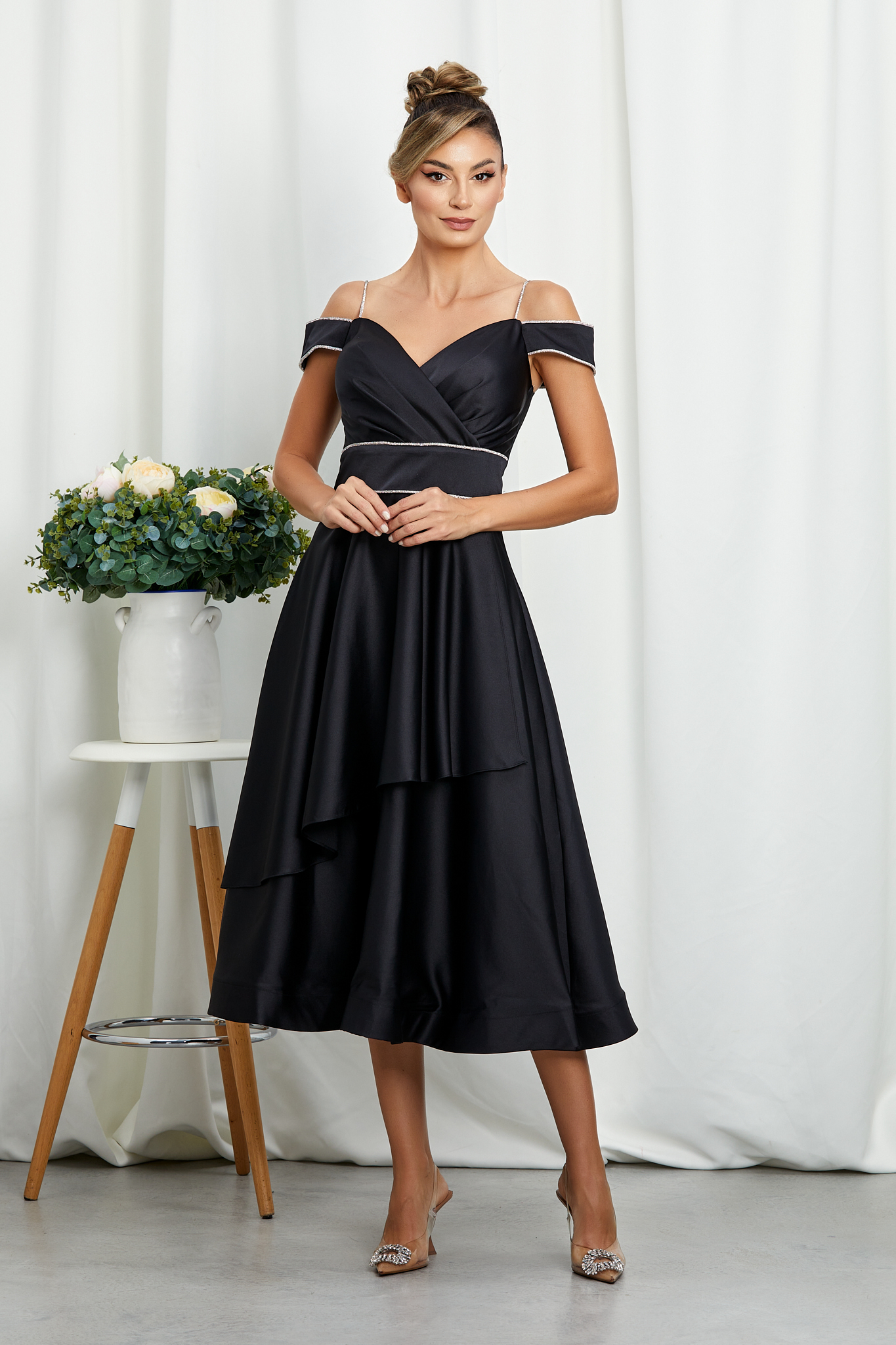 Rochie Genya Neagra Rochie Genya Neagra