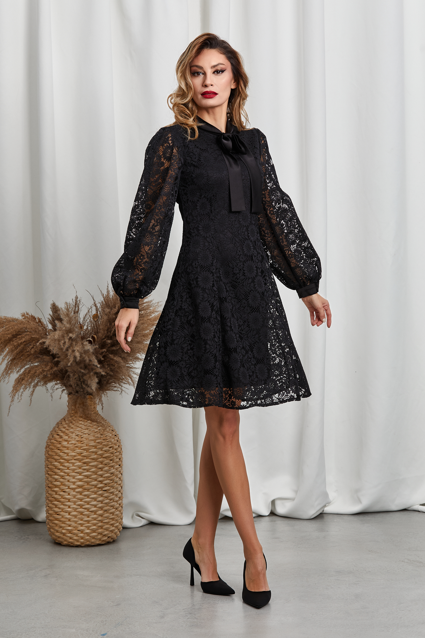 Rochie Kameea Neagra Rochie Kameea Neagra