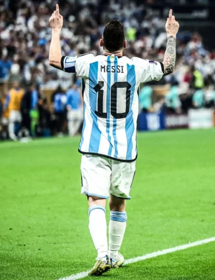 Echipament Copii SEZON 2024 - Messi (176)