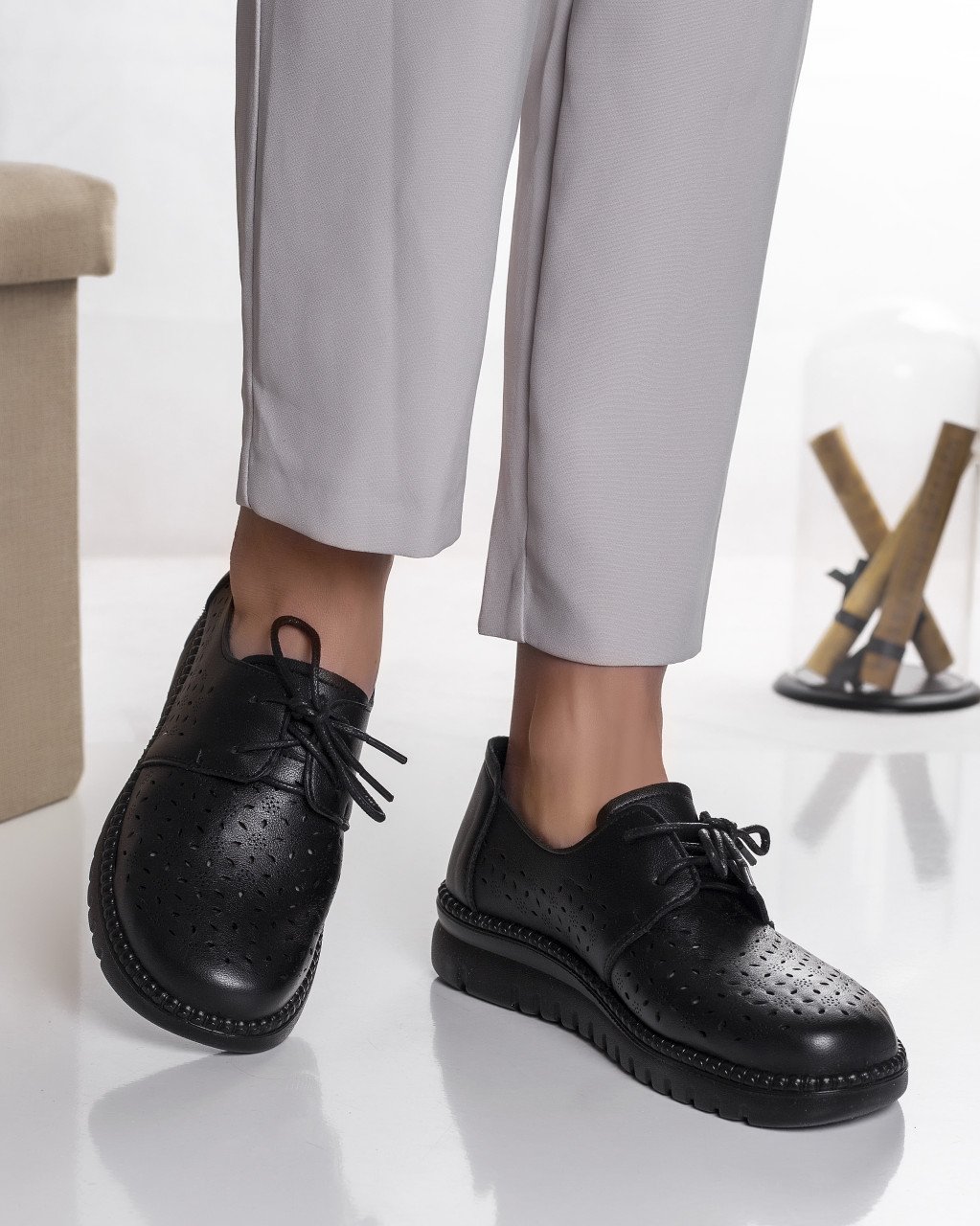 Pantofi dama casual negri din piele ecologica dalia Pantofi dama casual negri din piele ecologica dalia