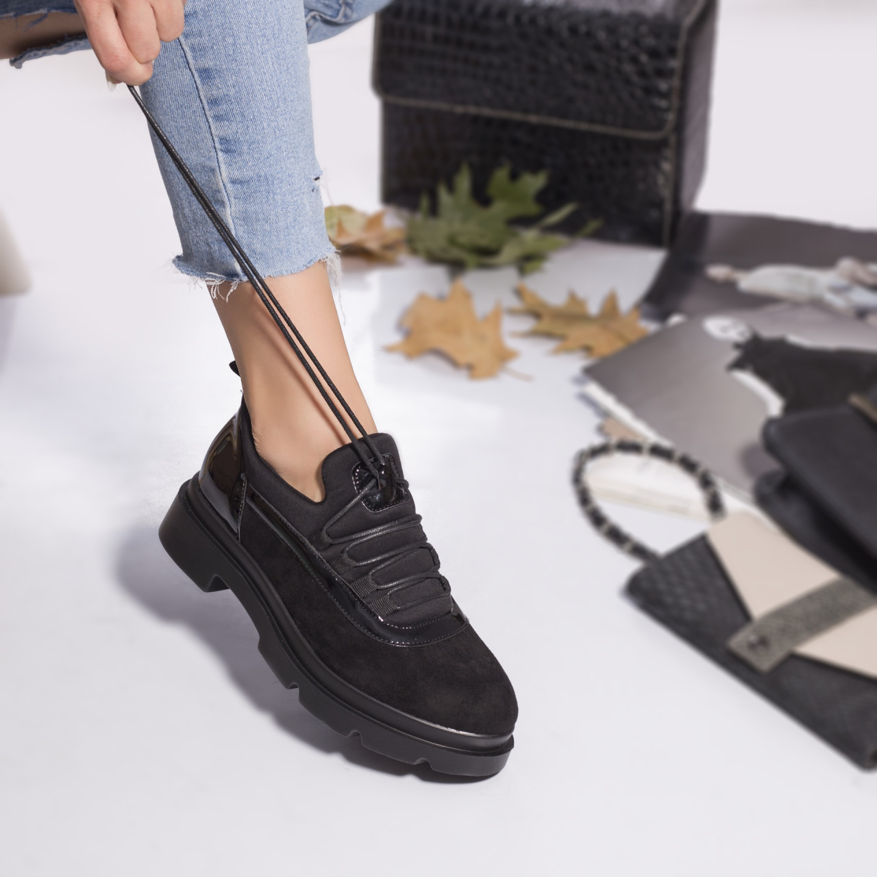 pantofi-dama-casual-piele-ecologica-intoarsa-valencya-negru5390