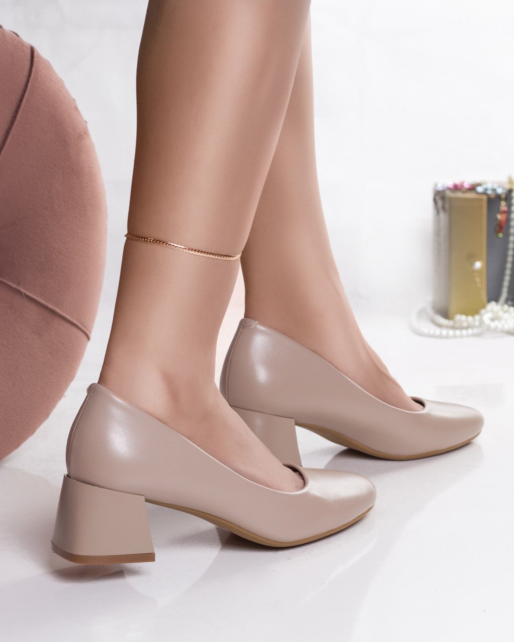 pantofi-dama-cu-toc-nude-din-piele-ecologica-oilip8586