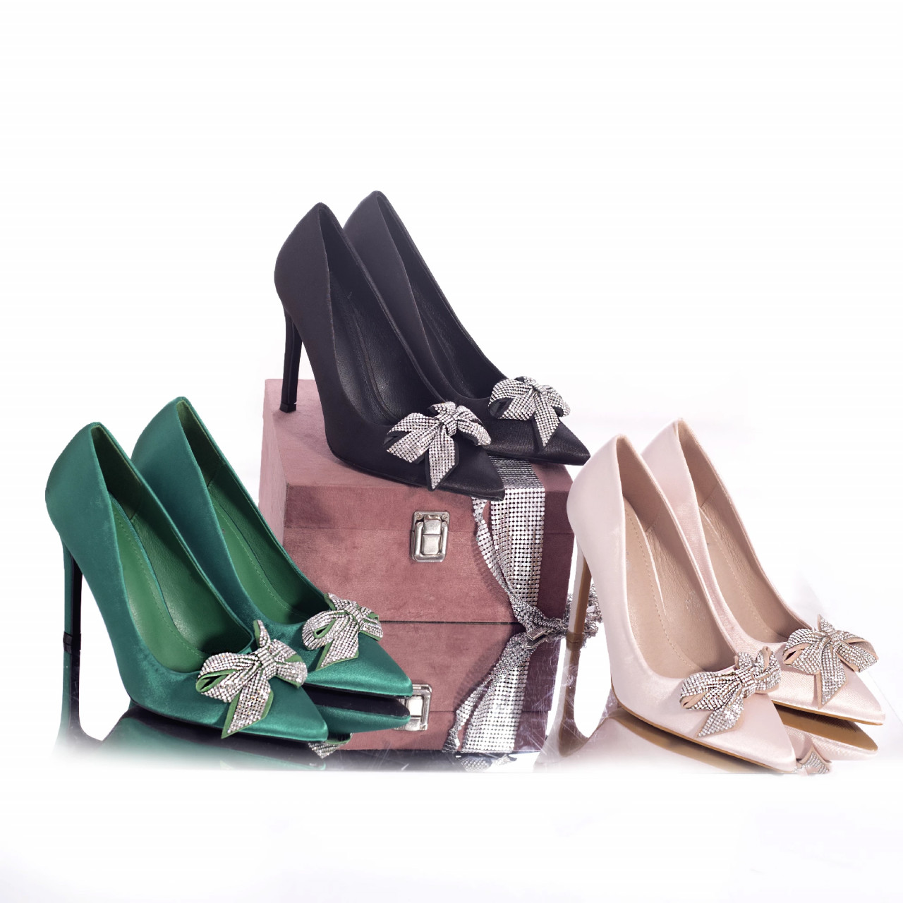 pantofi-stiletto-hasnah-saten-negru4695
