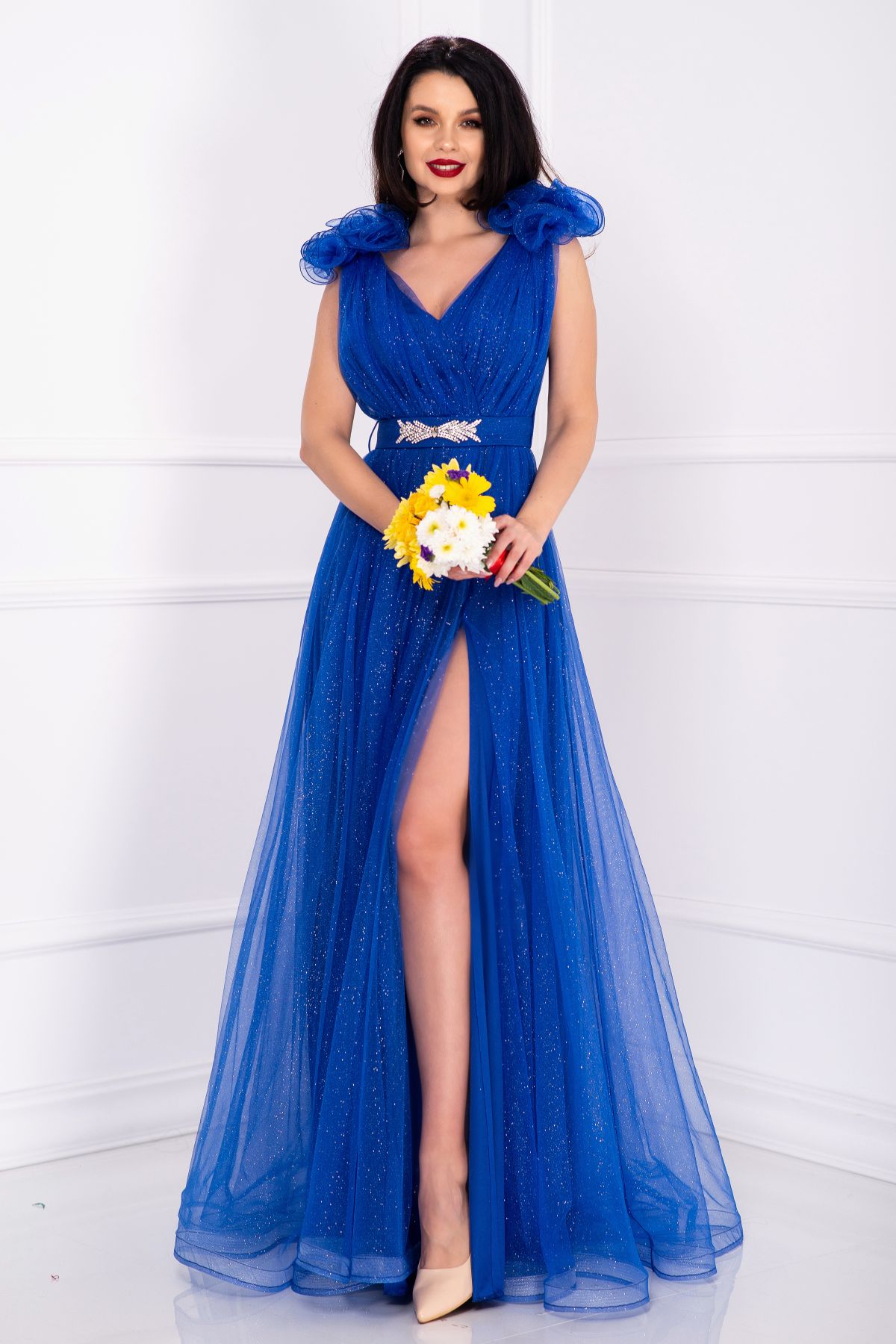 rochie-de-nasa-lily-albastru-royal-pretioasa-cu-sclipici-si-flori-3d-pe-umeri_76094