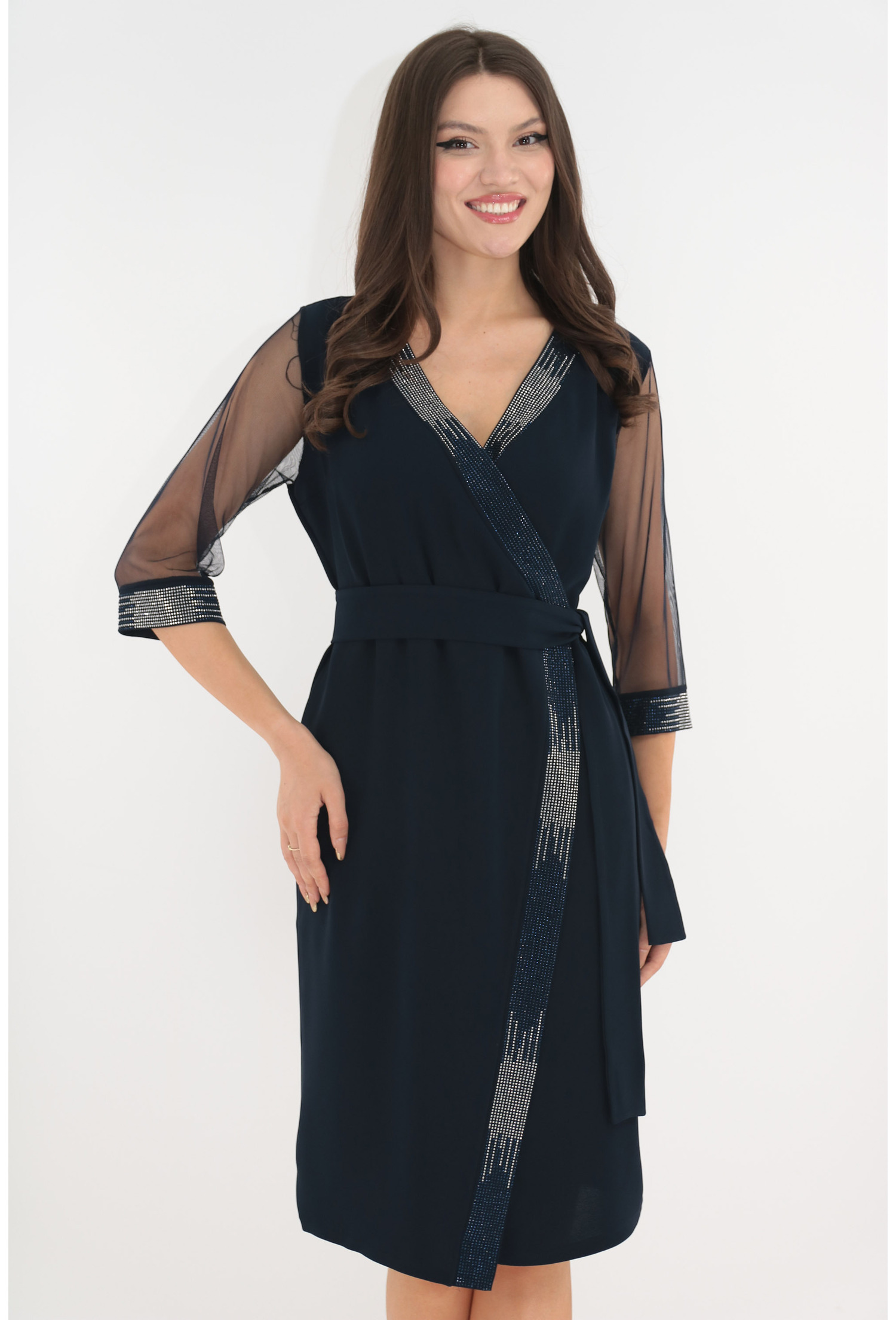 Rochie de ocazie bleumarin parte peste parte cu strasuri argintii Rochie de ocazie bleumarin parte peste parte cu strasuri argintii