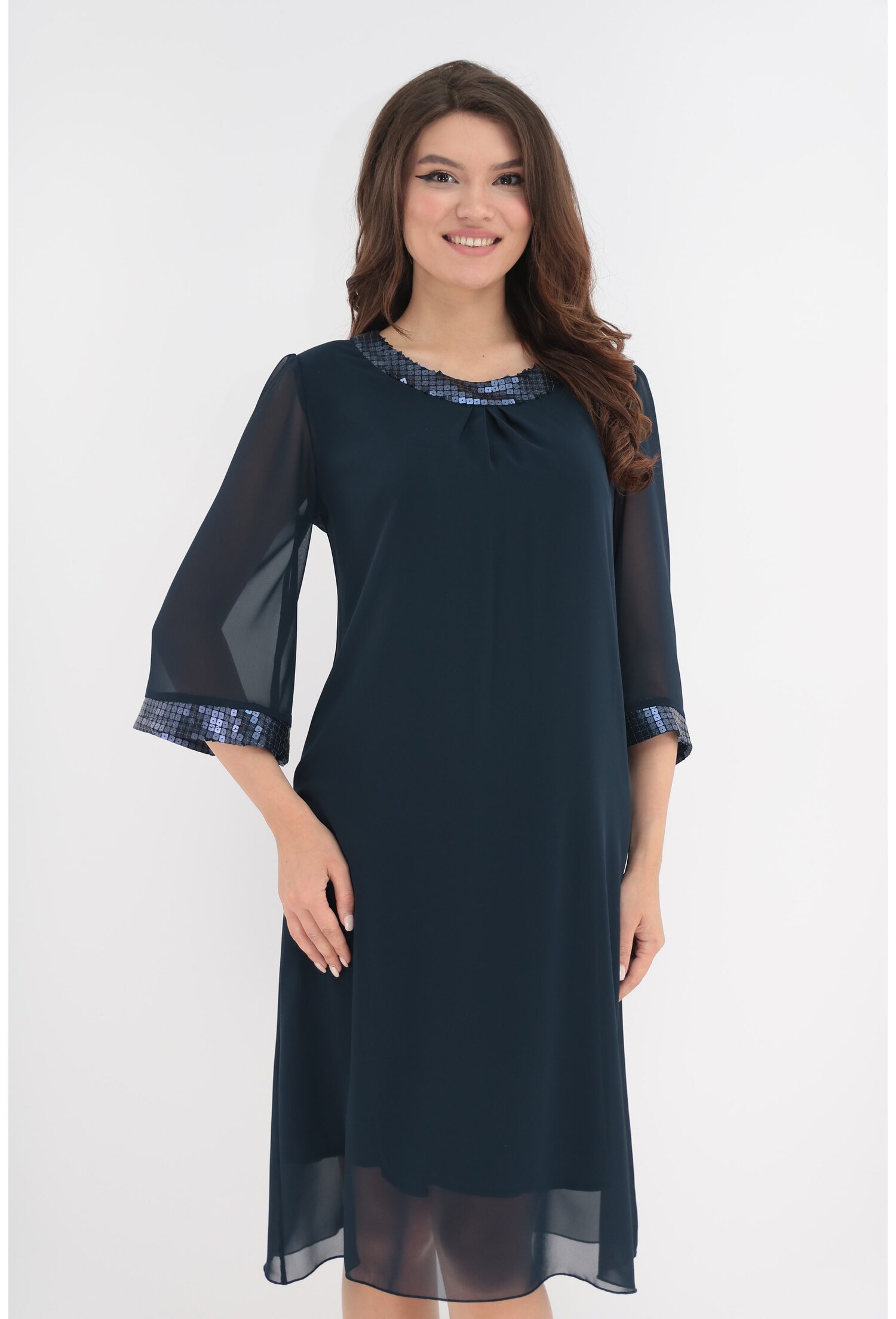 Rochie din voal bleumarin accesorizata cu paiete Rochie din voal bleumarin accesorizata cu paiete