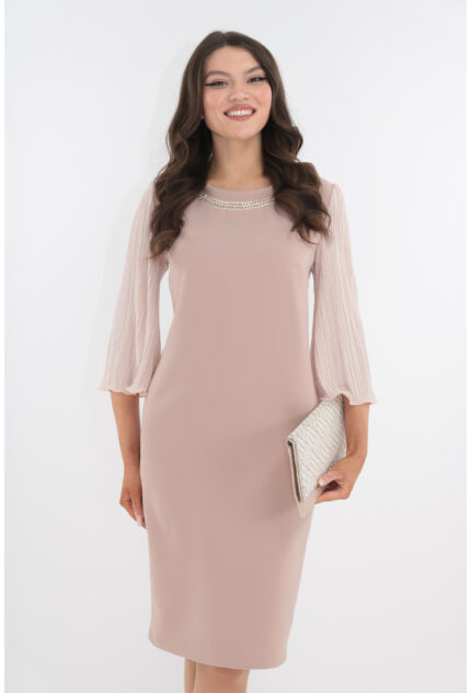 Rochie eleganta roz-pudra cu maneci din matase plisata