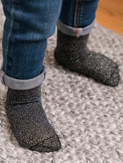 Sosete bebelusi bambus negre cu fir metalizat Steven S145-006